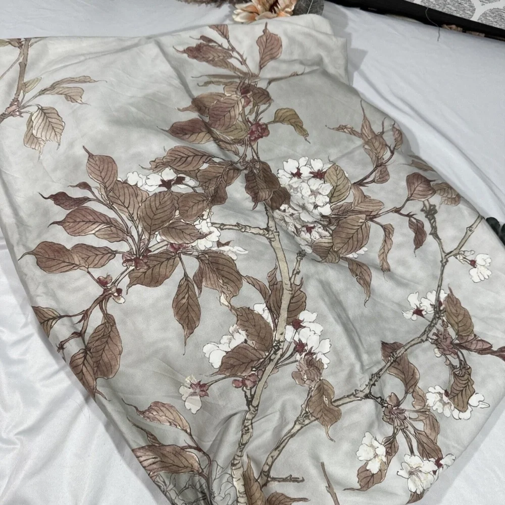 USED $350 Michael Aram [ Queen ]‎ Antique Cherry Blossom Duvet Cover